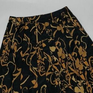 Felicia & Co. Skirt, Black and Gold, Size 10